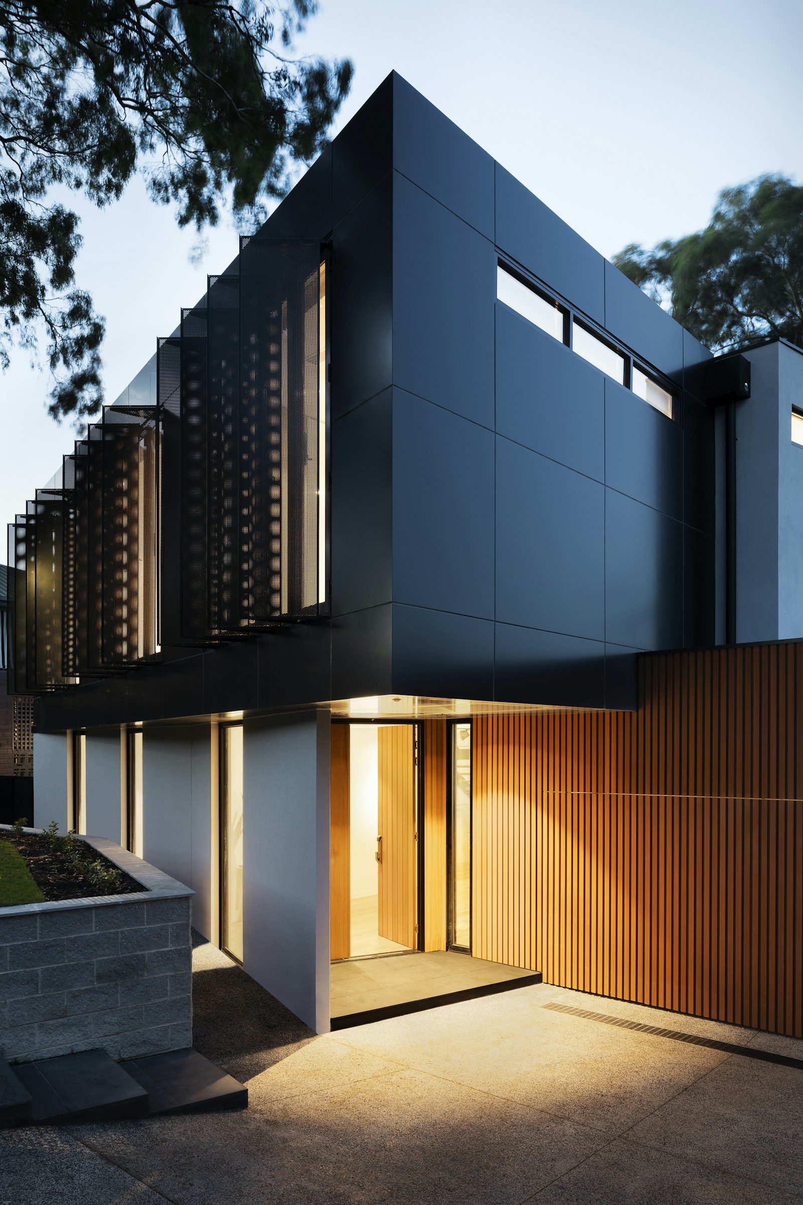85254 courtyard home