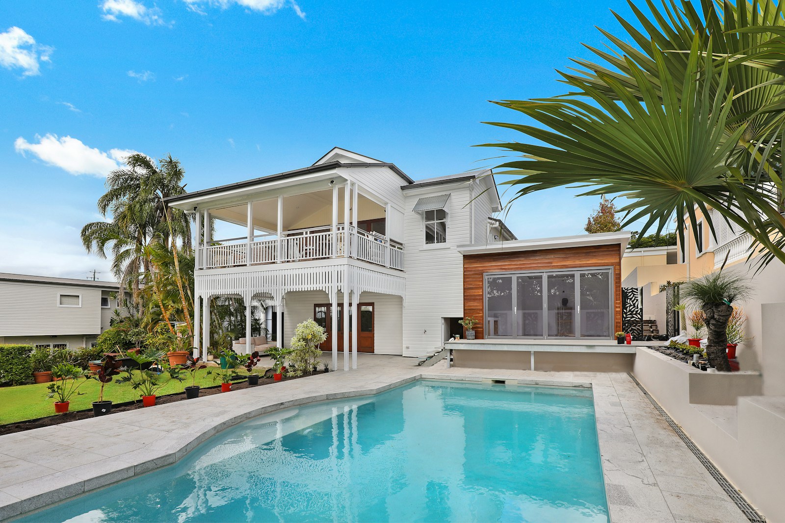 85254 mid-century home