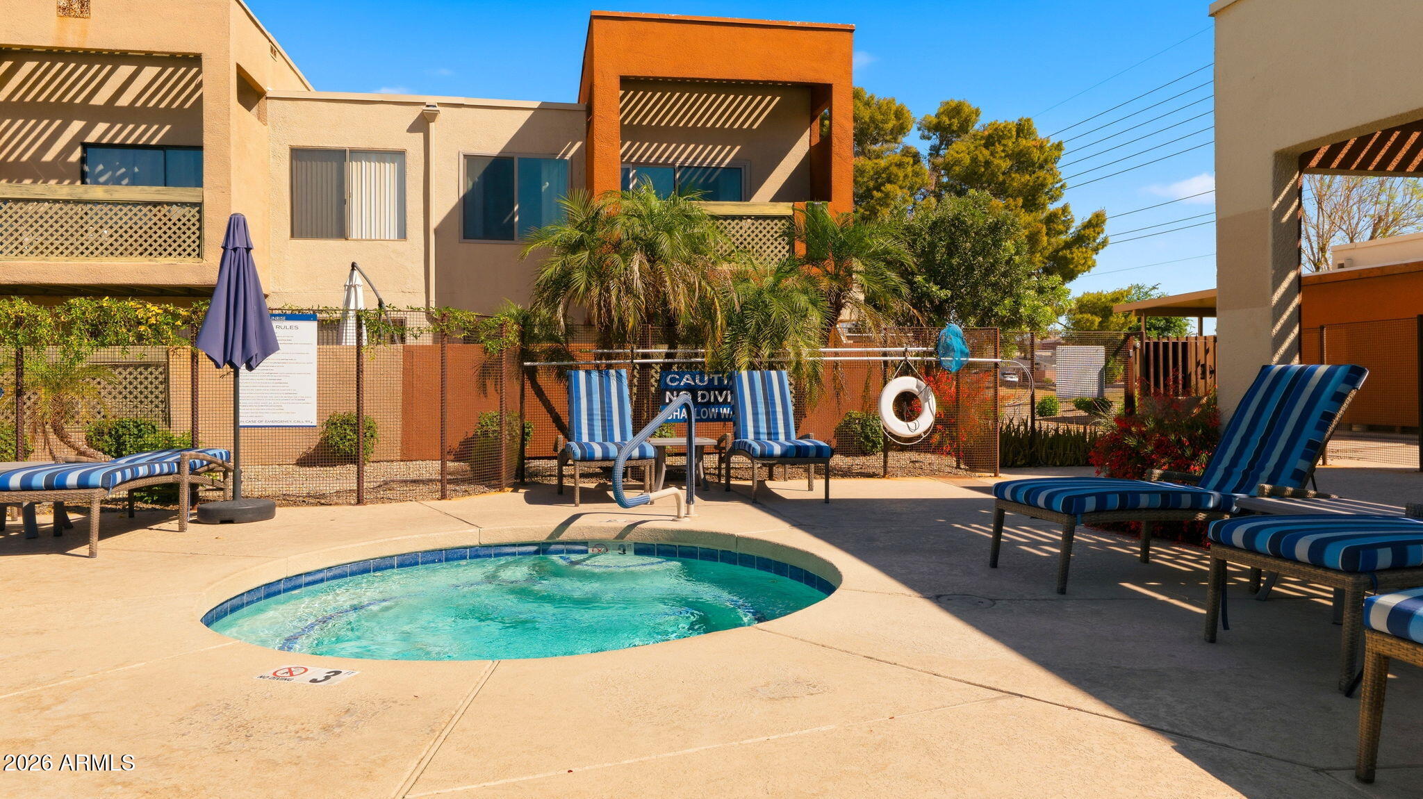Resort-style community pool and spa at Sunrise Phase 2